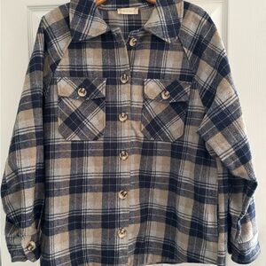 Altar'd State Women’s Plaid Jacket in Navy and Beige - size LG